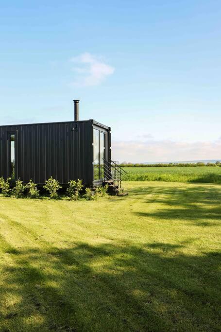 The Box Bnb Wilton  Exteriör bild